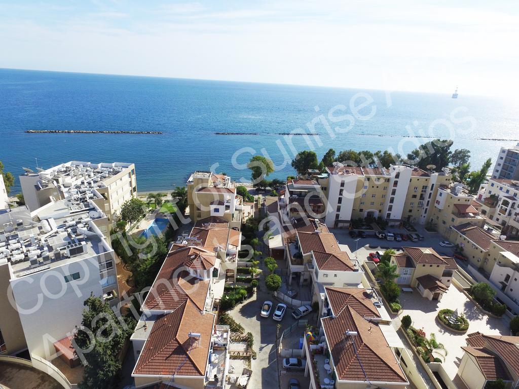 Sunrise Arches Apartments 레메소스 외부 사진