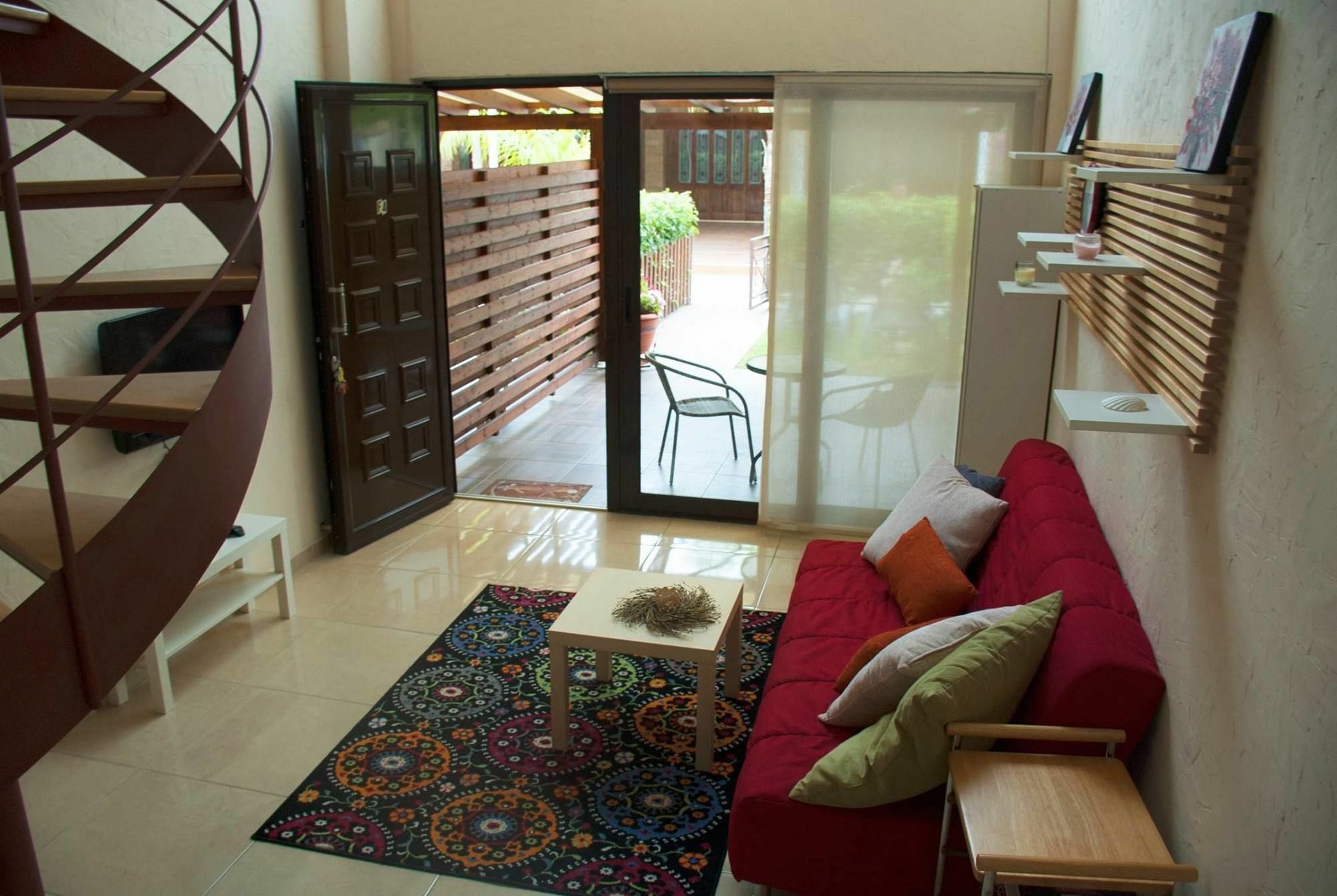 Sunrise Arches Apartments 레메소스 외부 사진