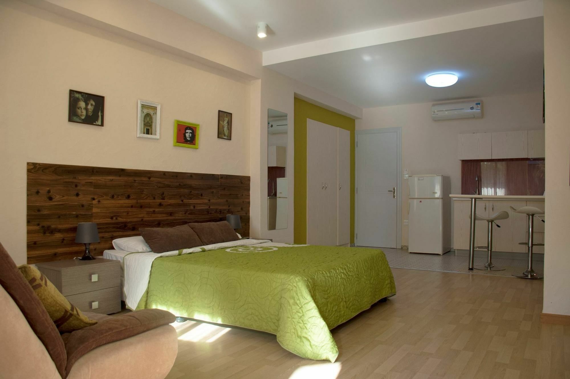 Sunrise Arches Apartments 레메소스 외부 사진