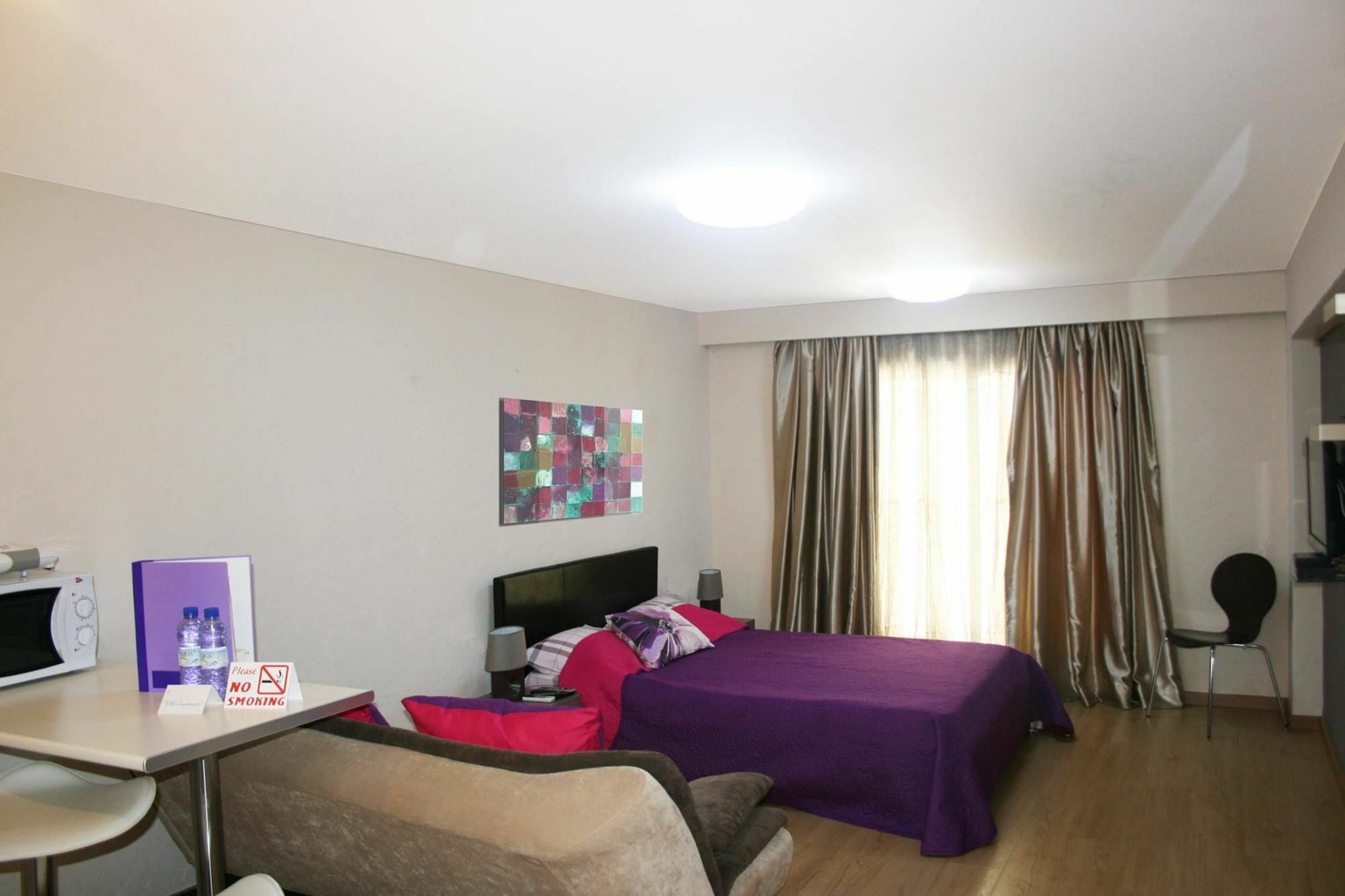 Sunrise Arches Apartments 레메소스 외부 사진