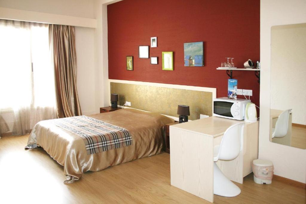 Sunrise Arches Apartments 레메소스 외부 사진